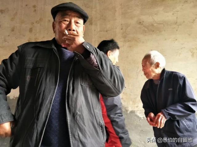 女生说发小是男的女的（女生说发小是啥意思）