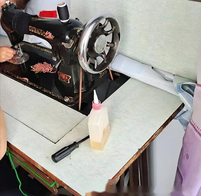 上海哪里有回收老式缝纫机（上海收购旧缝纫机价格表）