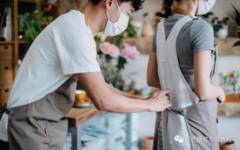 新手开店适合开什么店(新人创业初期经营项目推荐)（新手开店适合开什么店网店）