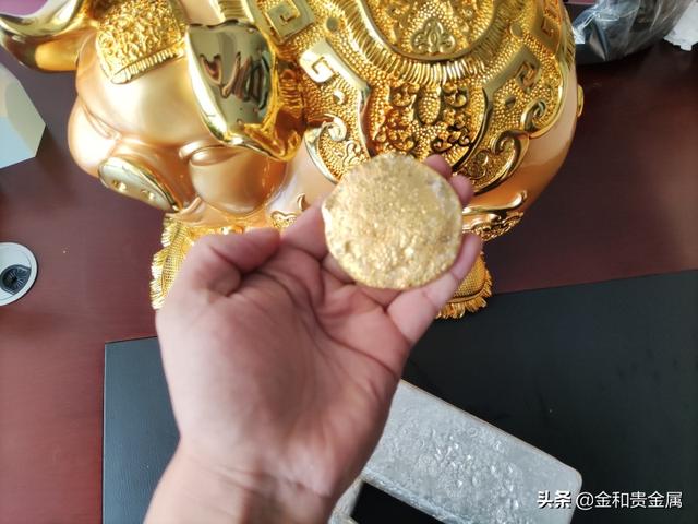 有人回收烟头吗多少钱一斤，中国烟头回收公司多少钱一斤？