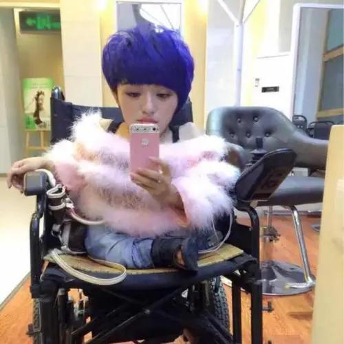 轮椅上的创业女人李喜梅有人了解她吗_，李喜梅轮椅上的创业女人多大？
