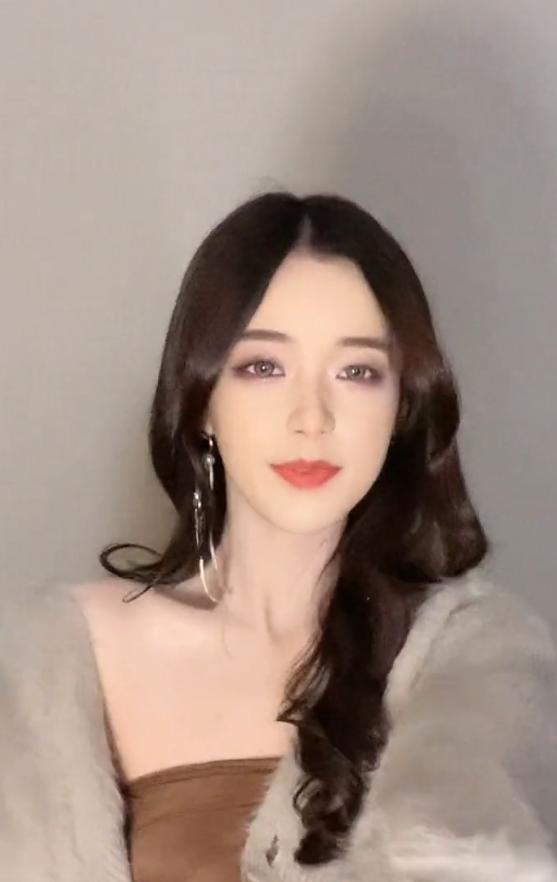 迅猛龙特蕾莎以前照片图片