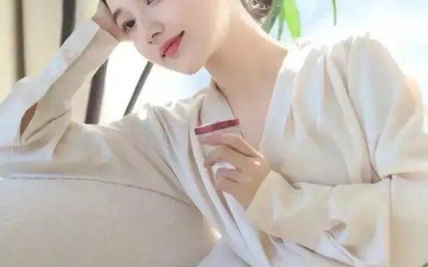 抖音我好想能再见你一面歌曲，抖音里多想再见你是什么歌？