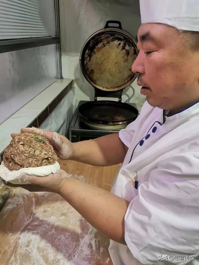 京东肉饼的正规做法视频，京东肉饼的做法窍门？