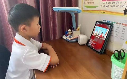 少先队员直播回放视频，少先队员直播回放视频下载？